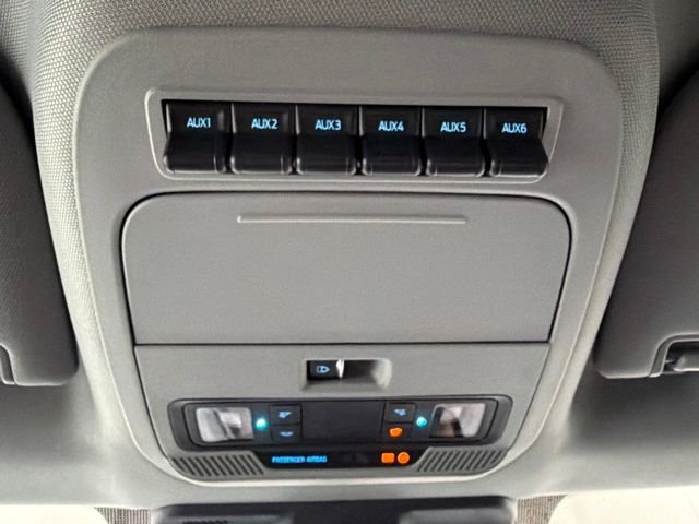 New 2027 Carbonized Gray Metallic Ford F-250® XLT image 45