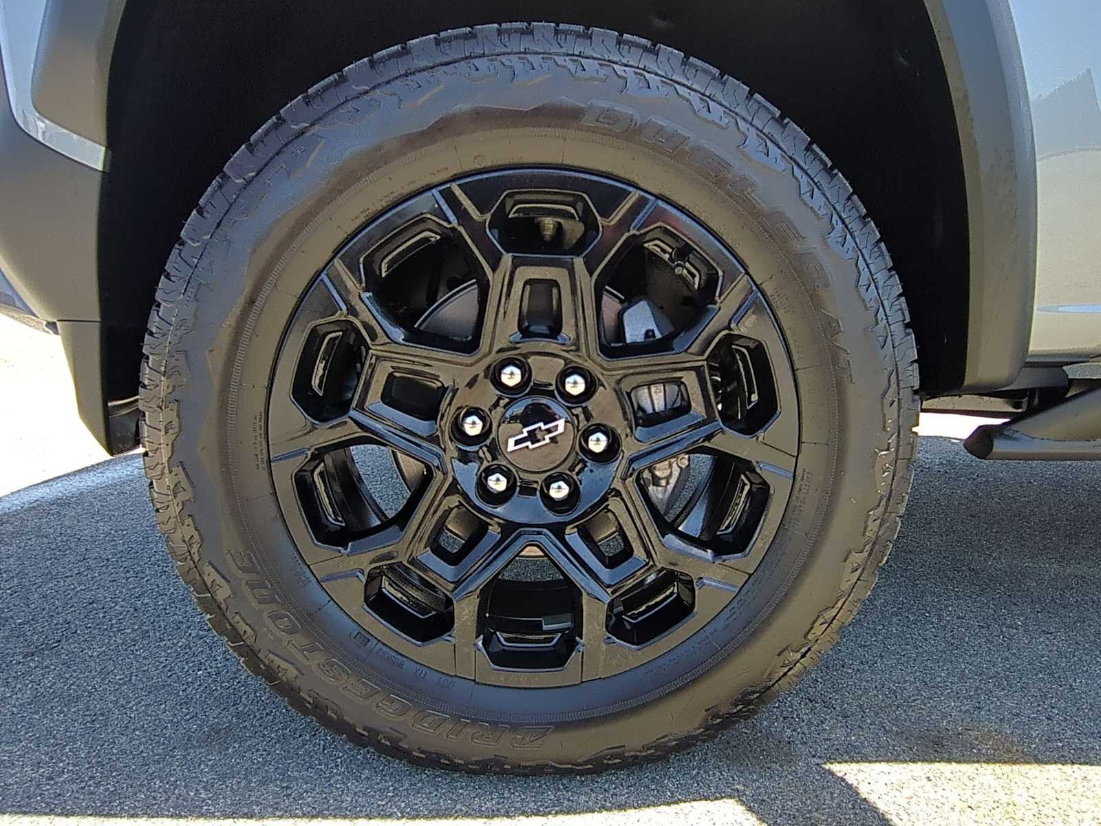 2026 Chevrolet Colorado Trail Boss - Photo 29