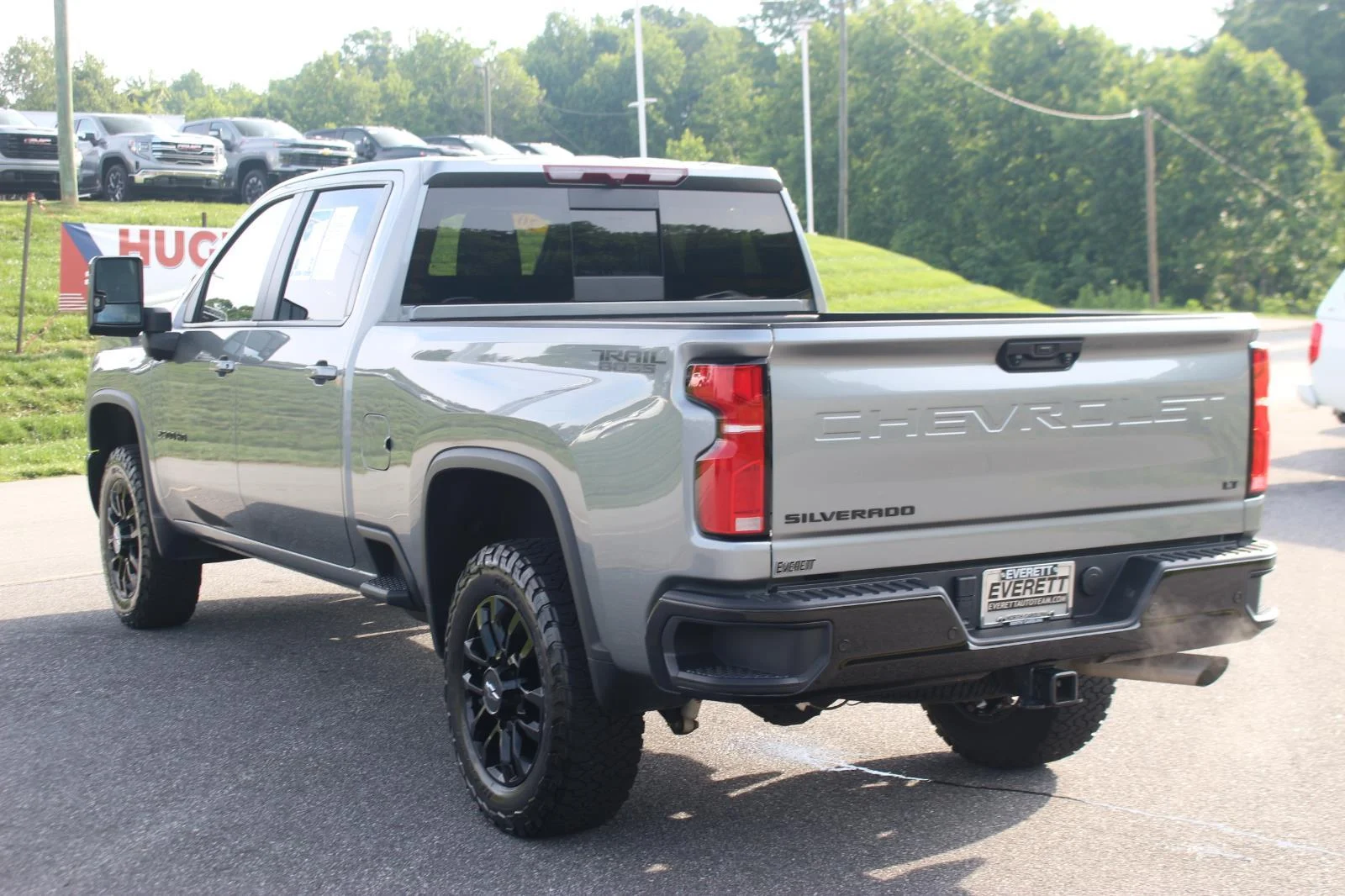 Used 2025 Sterling Gray Metallic Chevrolet LT image 5