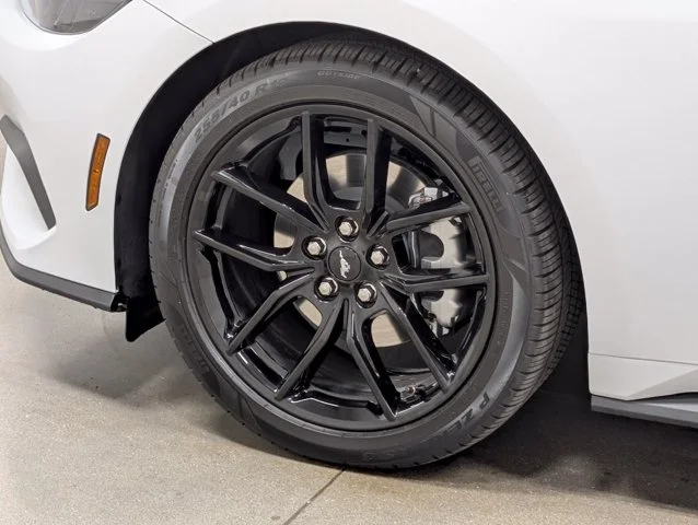 New 2026 Oxford White Ford EcoBoost® Premium Fastback image 28