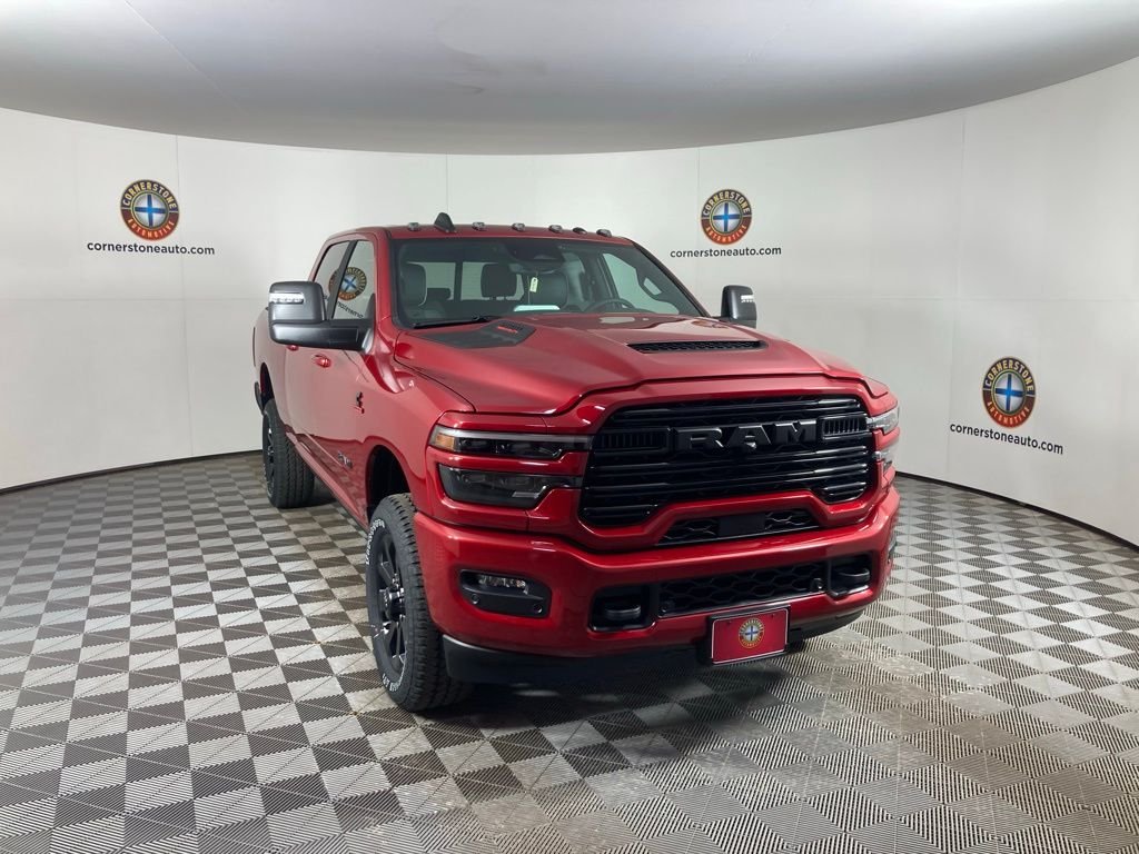 New 2026 Molten Red Pearl-Coat Exterior Paint RAM Laramie image 20