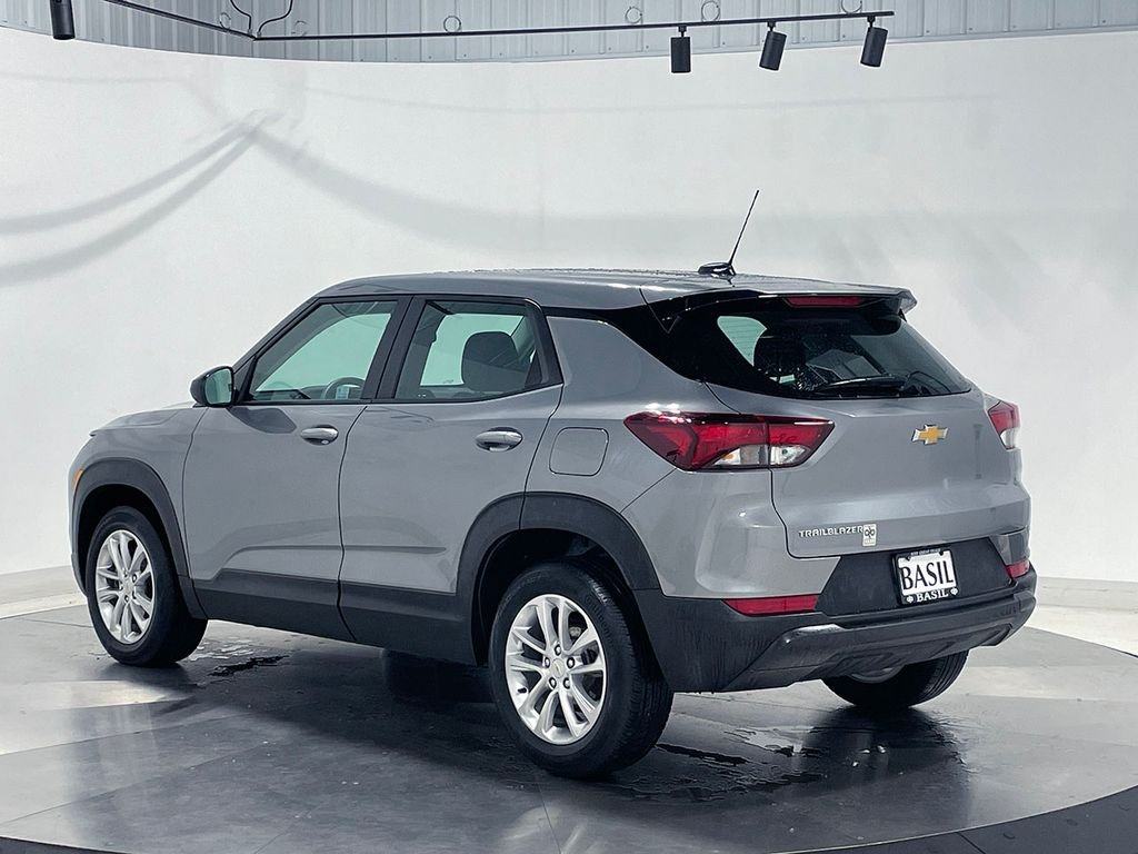 Used 2024 Gray Chevrolet LS image 13