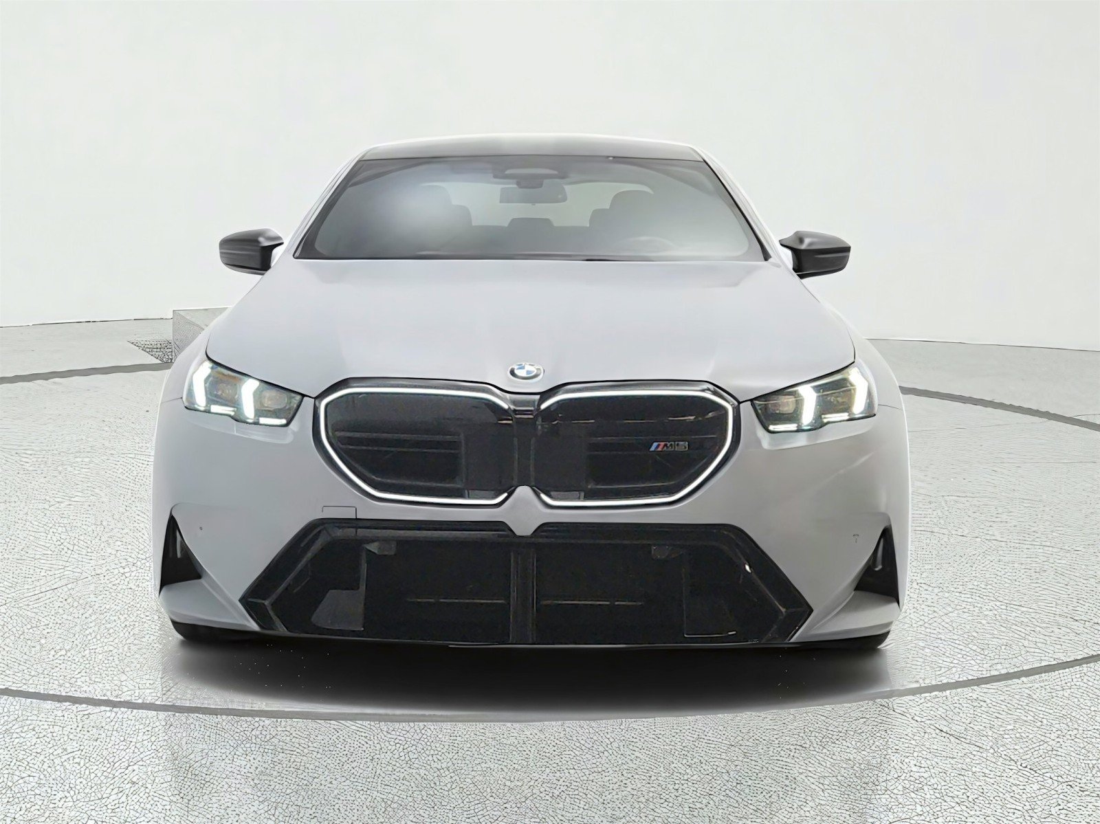 Used 2025 Brooklyn Grey Metallic BMW Sedan image 2
