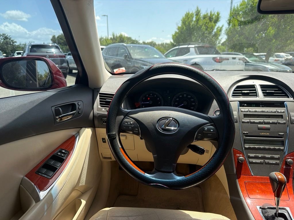 Used 2011 Red Lexus 350 image 11