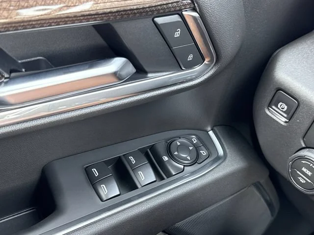 2026 Chevrolet Silverado 1500 LT - Photo 15