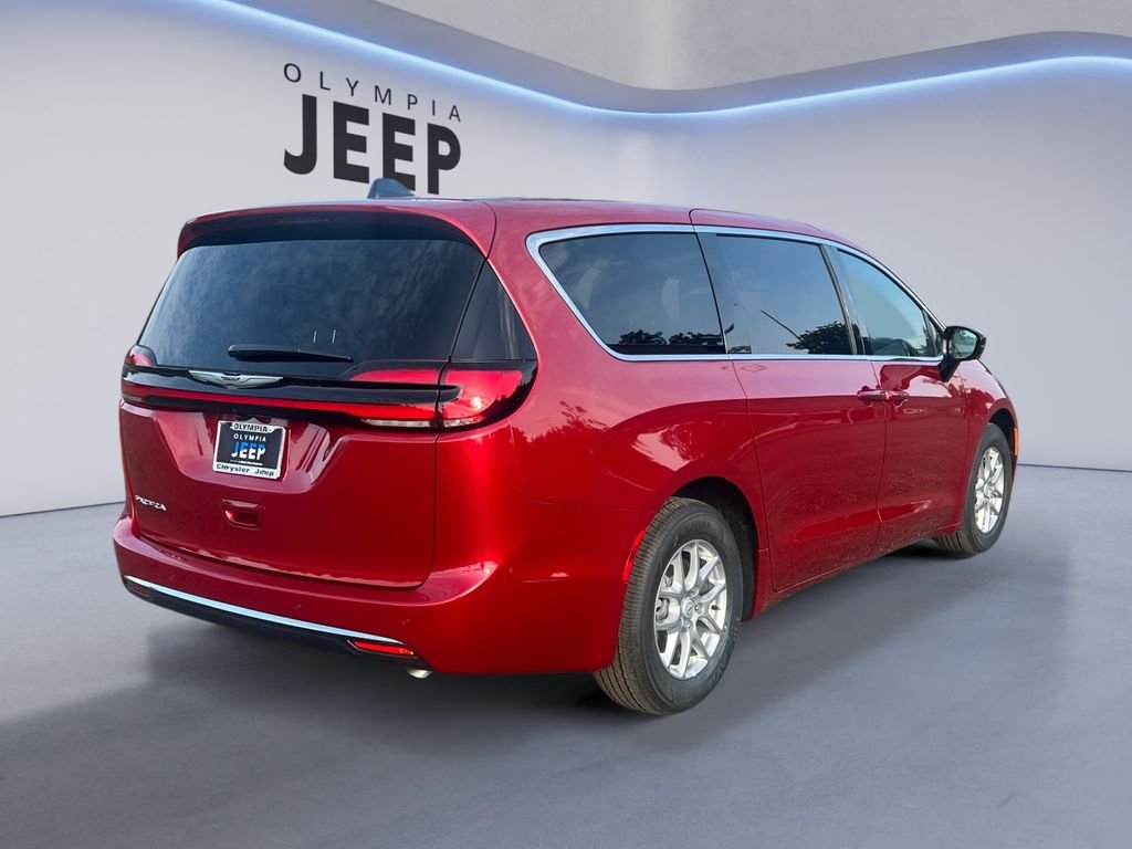 2026 Chrysler Pacifica Select - Photo 6