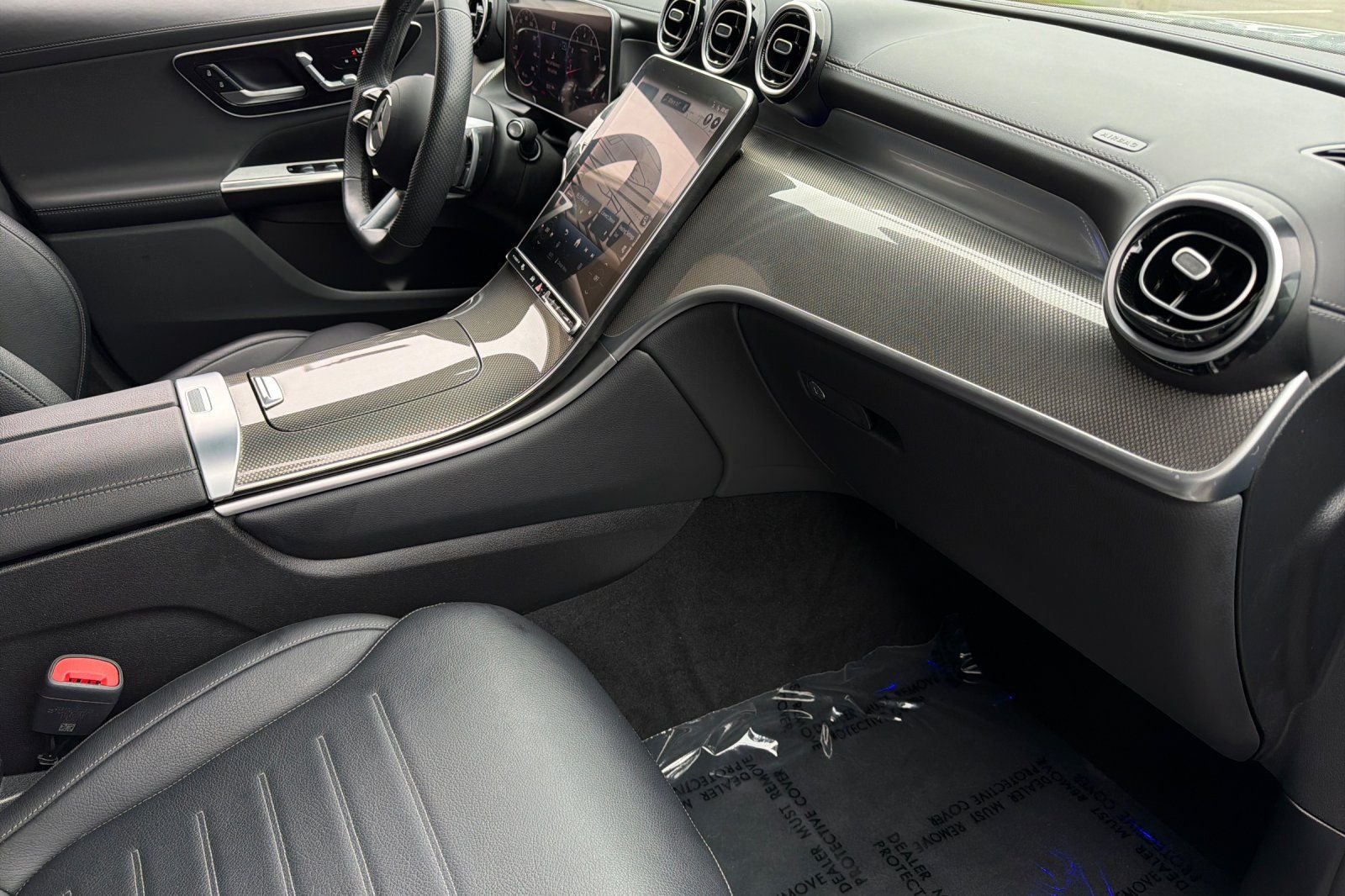 Certified Used 2024 Silver Mercedes-Benz GLC 300 Coupe image 18