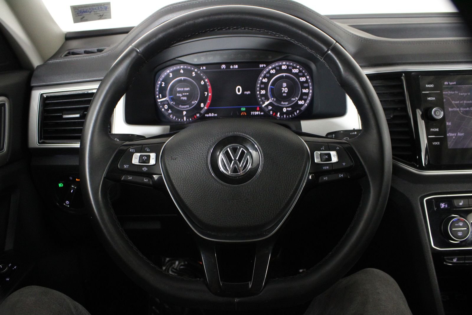 Used 2019 Blue Volkswagen SEL Premium image 20