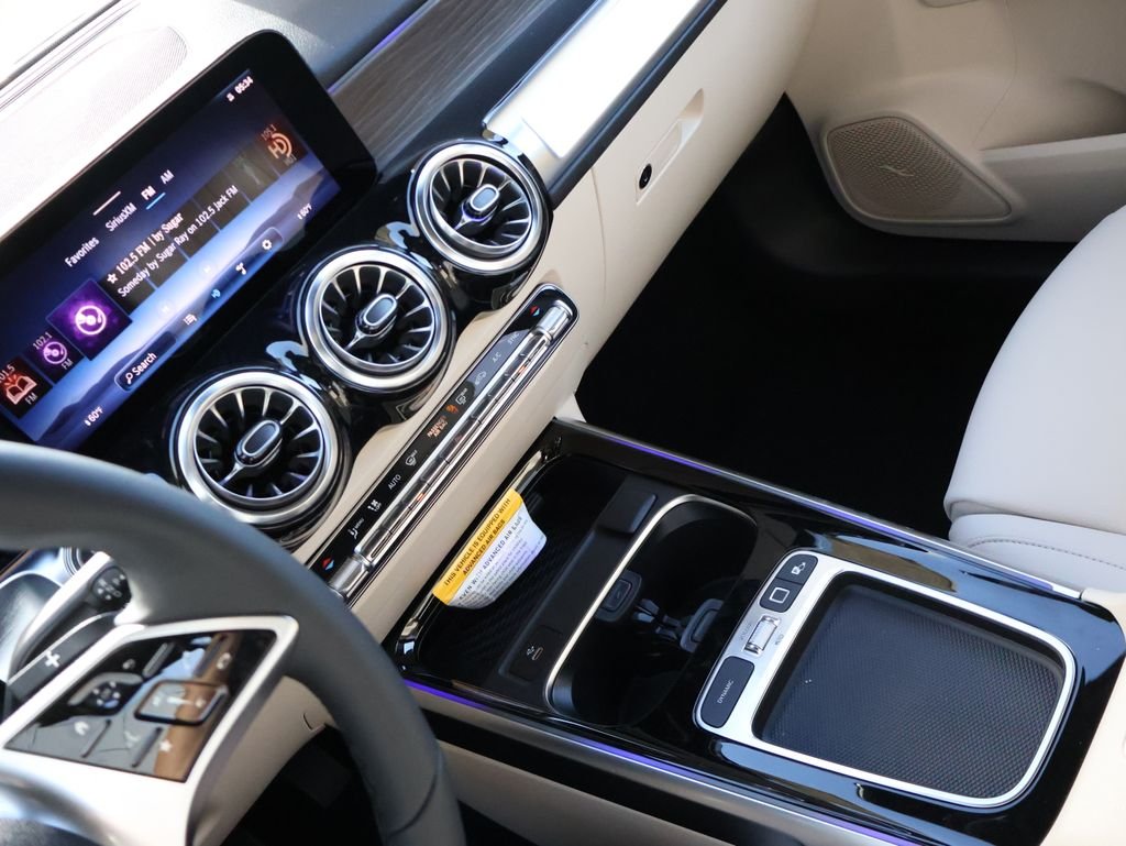 New 2026 Night Black Mercedes-Benz GLB 250 image 21