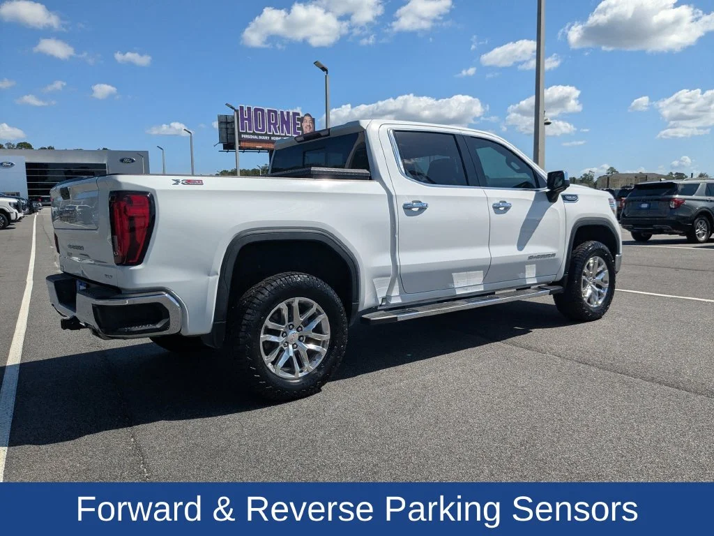 Used 2021 White GMC SLT image 4