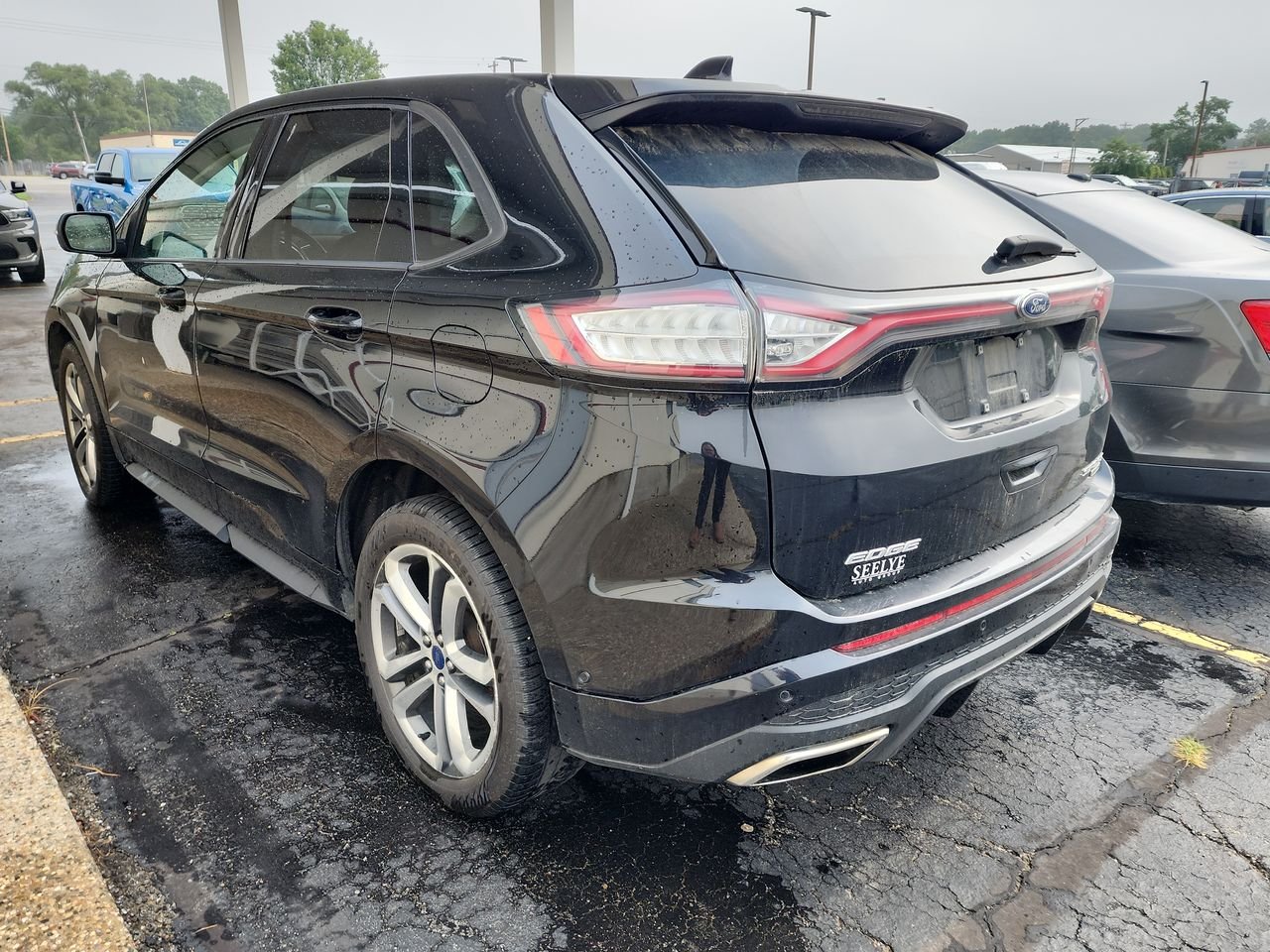 Used 2018 Black Ford Sport image 3