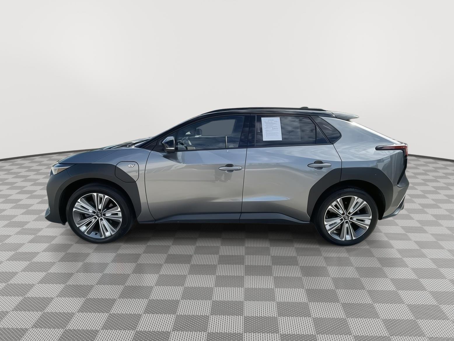 Certified Used 2023 Smoked Carbon 2-Tone Subaru Touring image 8