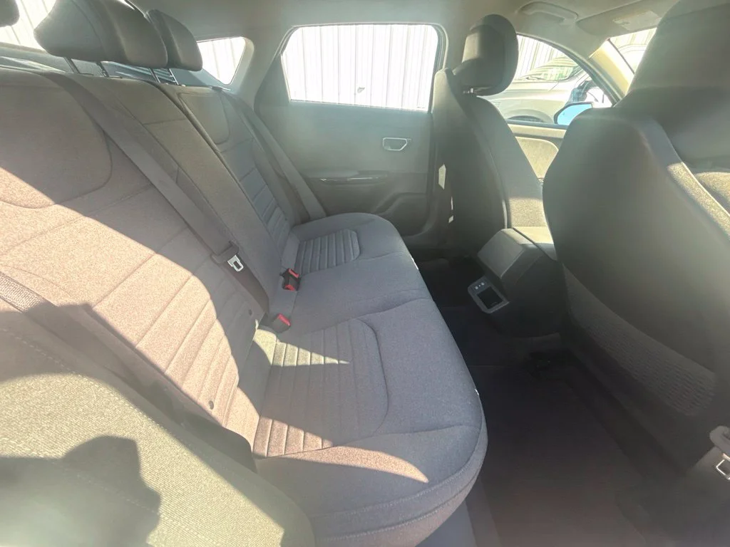 Used 2025 White Kia EX image 21