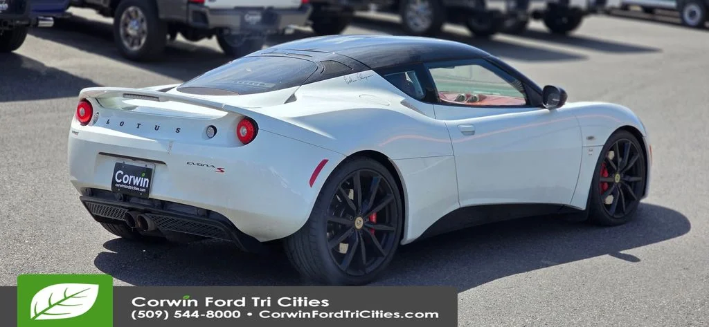 Used 2014 Aspen White Premium Lotus S image 8