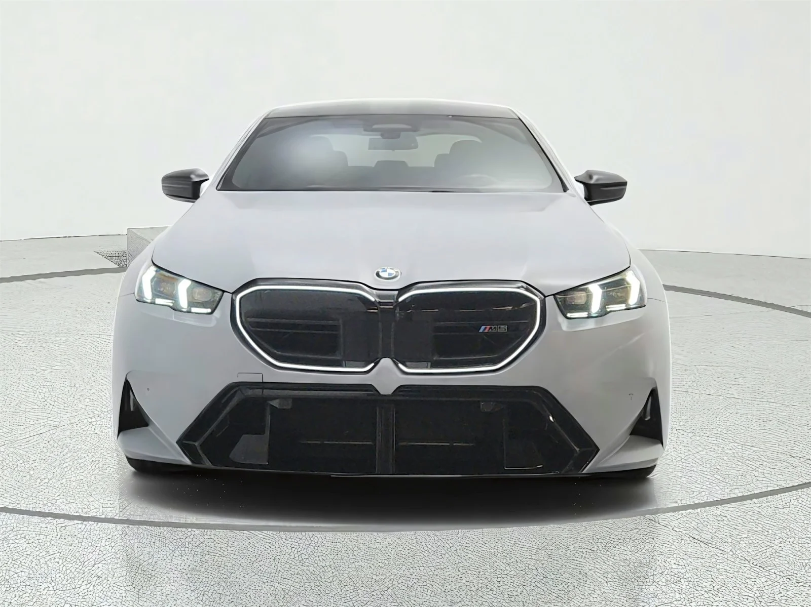 Used 2025 Brooklyn Grey Metallic BMW Sedan image 2