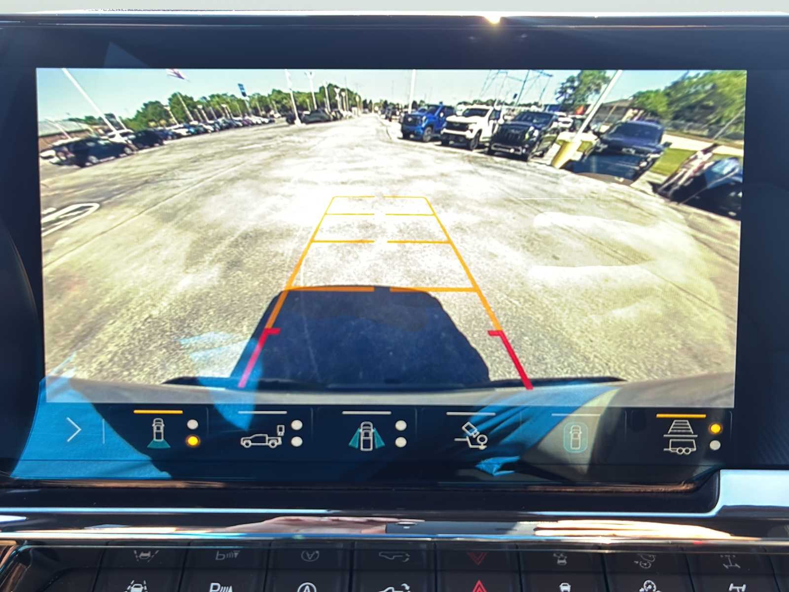 2023 Chevrolet Silverado 1500 ZR2 - Photo 13