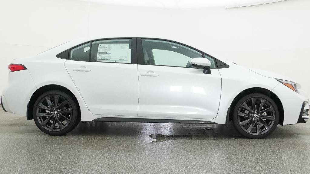 New 2026 Wind Chill Pearl Toyota SE image 18