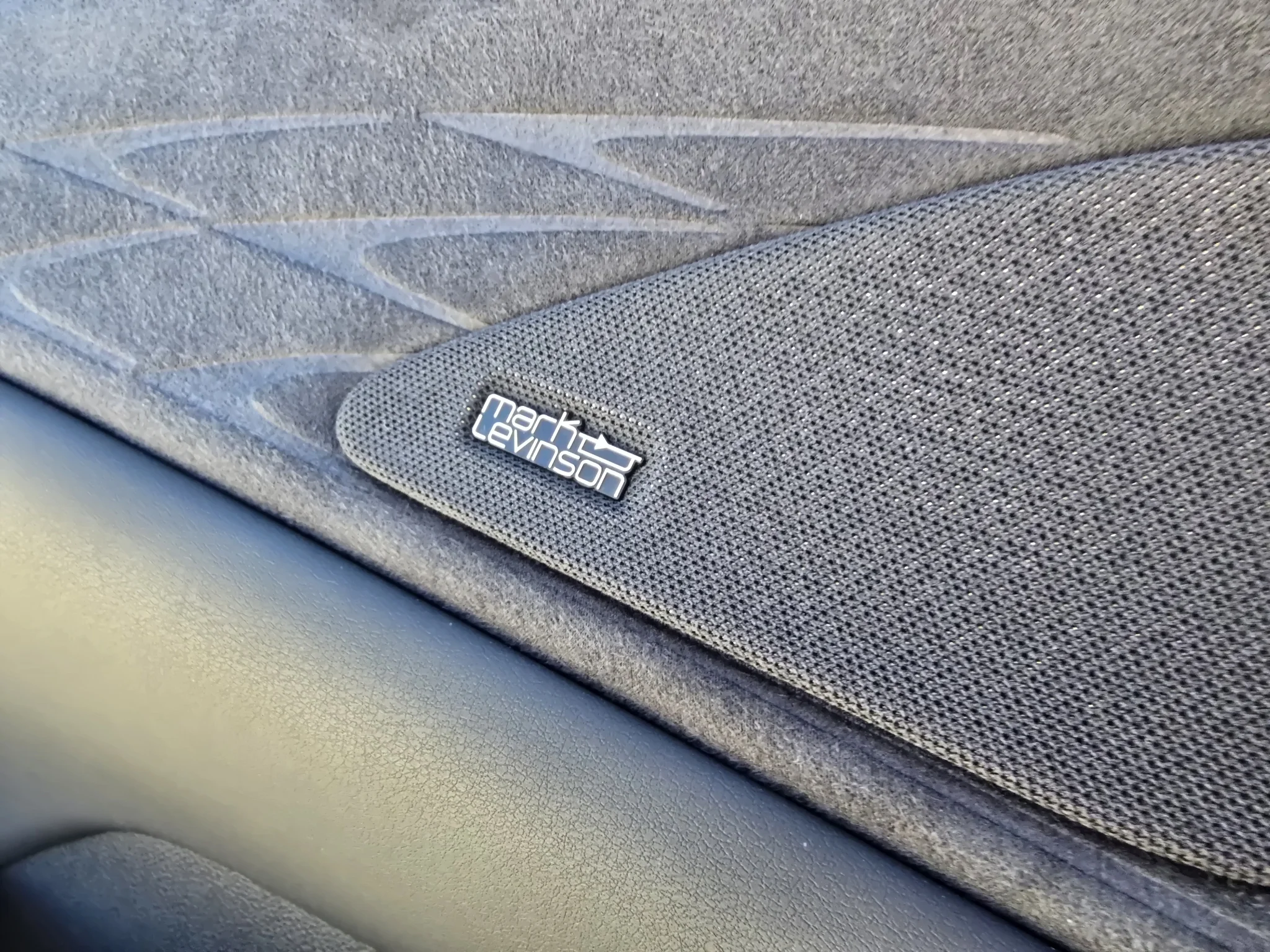 Used 2023 Iridium Lexus Luxury image 18