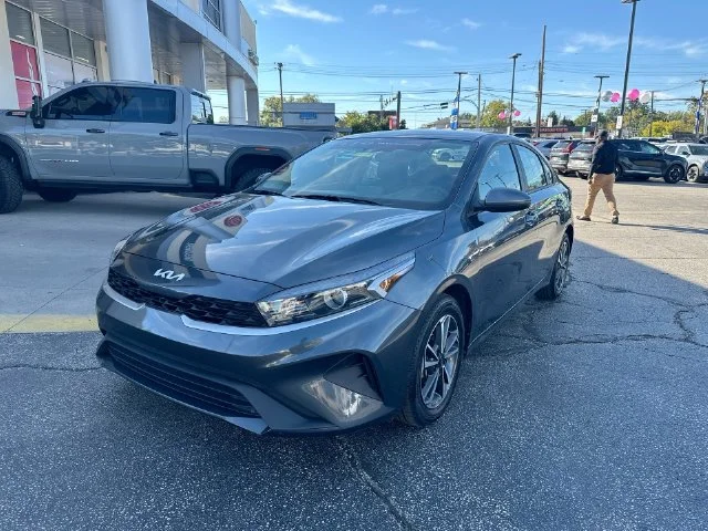 Certified Used 2024 Gray Kia LXS image 18