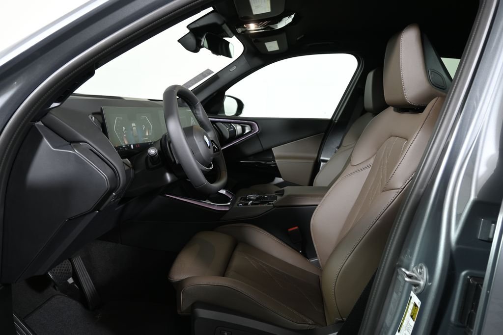 Used 2026 Gray BMW 30 xDrive image 3