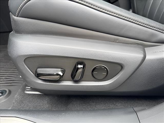 Used 2023 Iridium Lexus RX 500h F SPORT Performance image 17