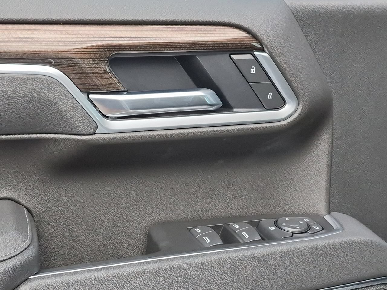 2026 Chevrolet Silverado 1500 LT - Photo 23