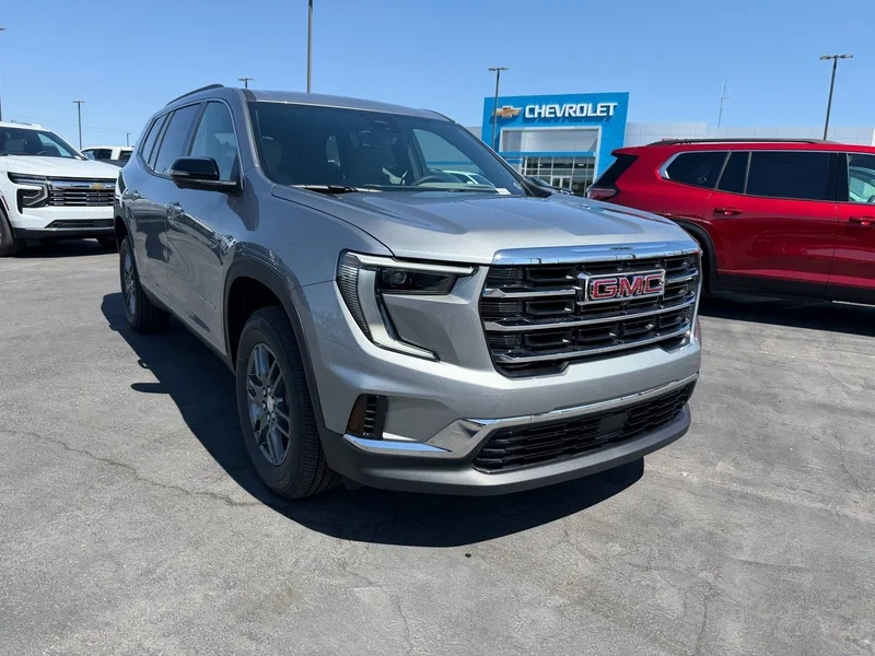 2026 GMC Acadia Elevation FWD's photo