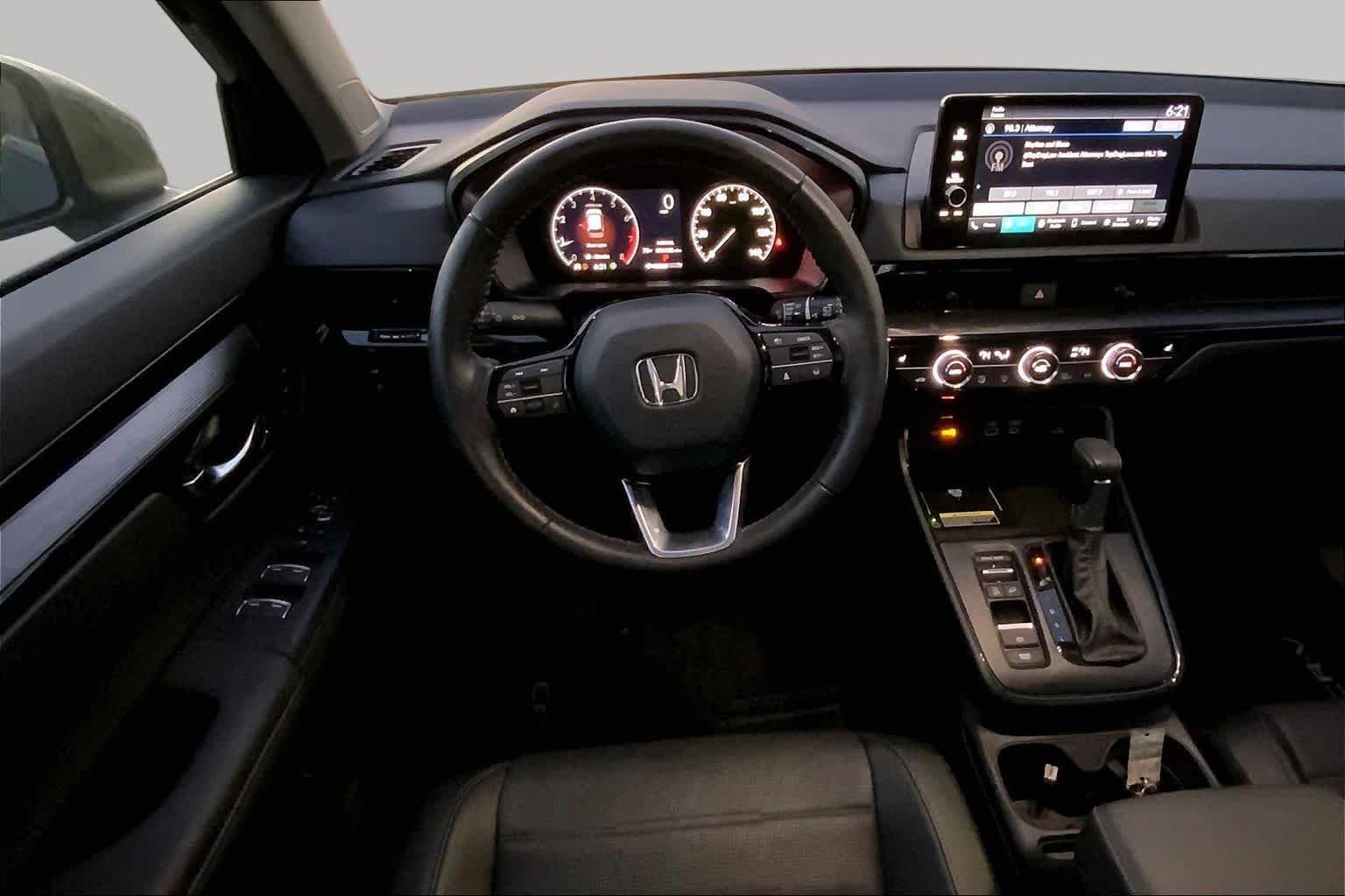 Used 2025 Meteorite Gray Metallic Honda EX-L image 6
