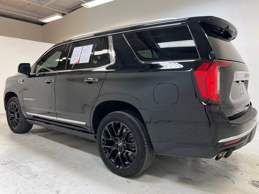 Used 2022 Onyx Black GMC Denali image 11