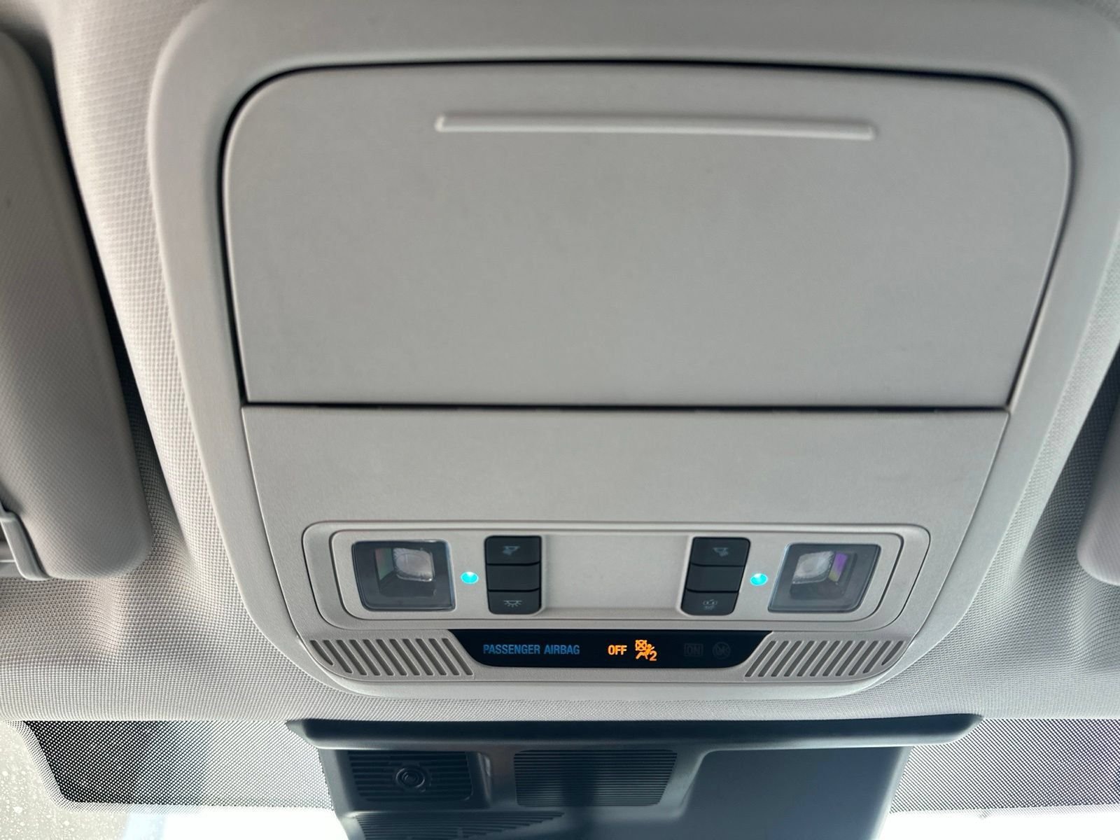 Used 2025 Green Metallic Ford Premium image 28