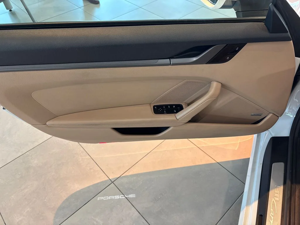 Used 2020 White Porsche Carrera image 15