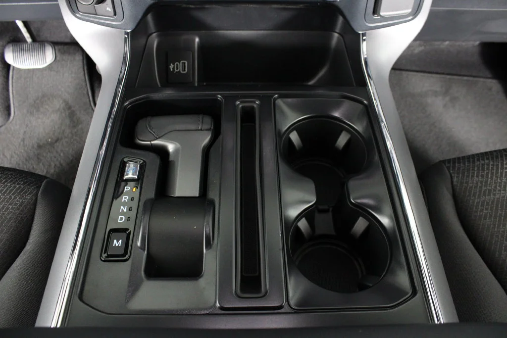 New 2026 Agate Black Metallic Ford XLT image 25