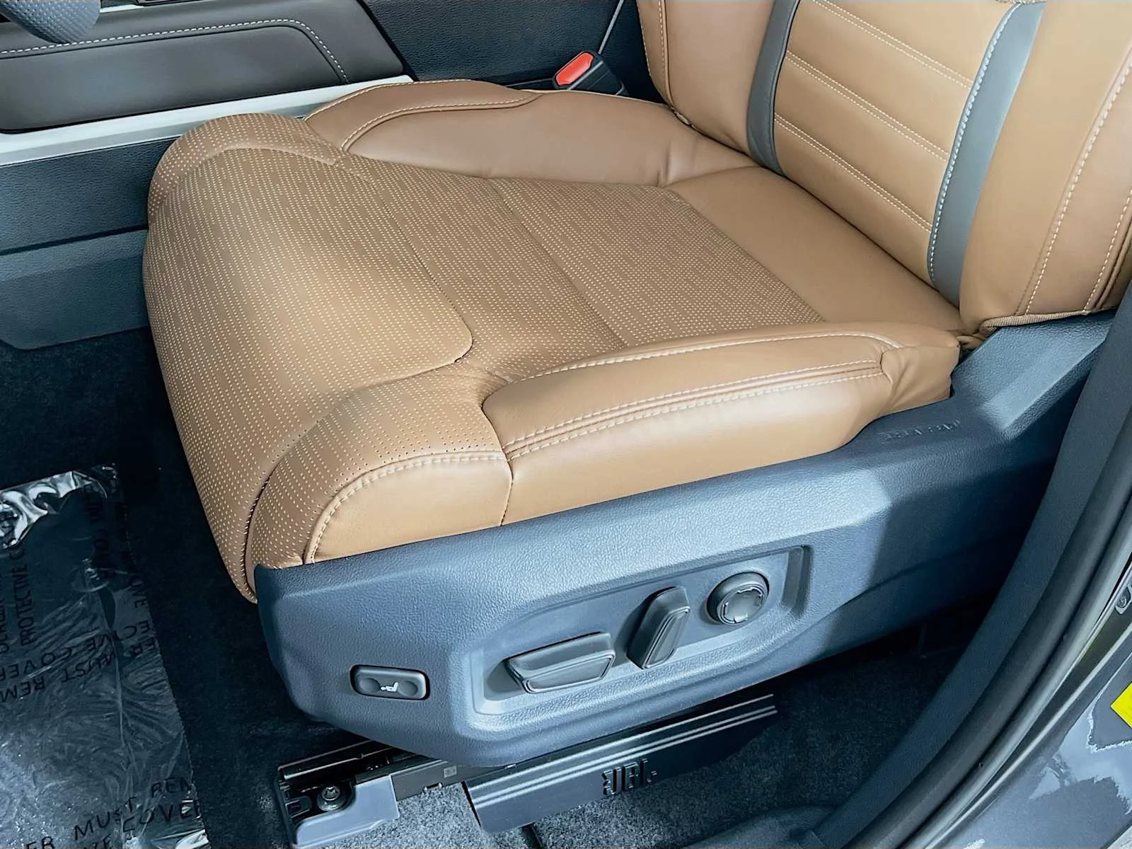 2026 Toyota Tundra — photo 18