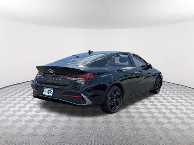New 2026 Abyss Black Hyundai SEL Sport image 5