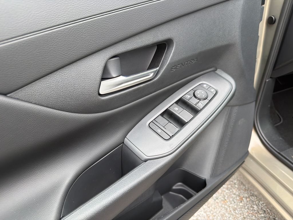 New 2026 Nissan Sentra SV 4D Sedan