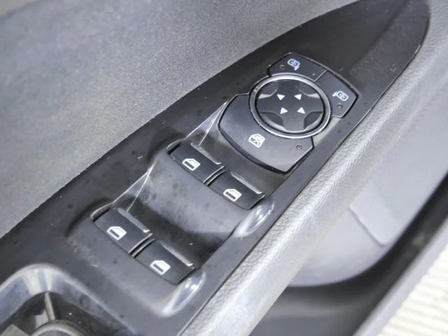 Used 2013 Gray Ford SE image 21