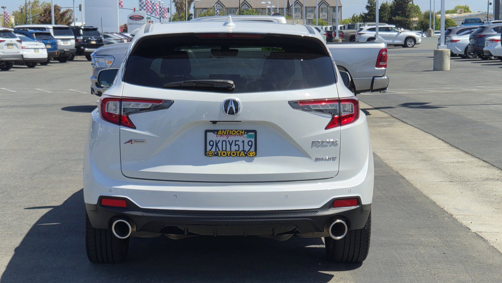 Used 2024 White Acura w/A-Spec Package image 5