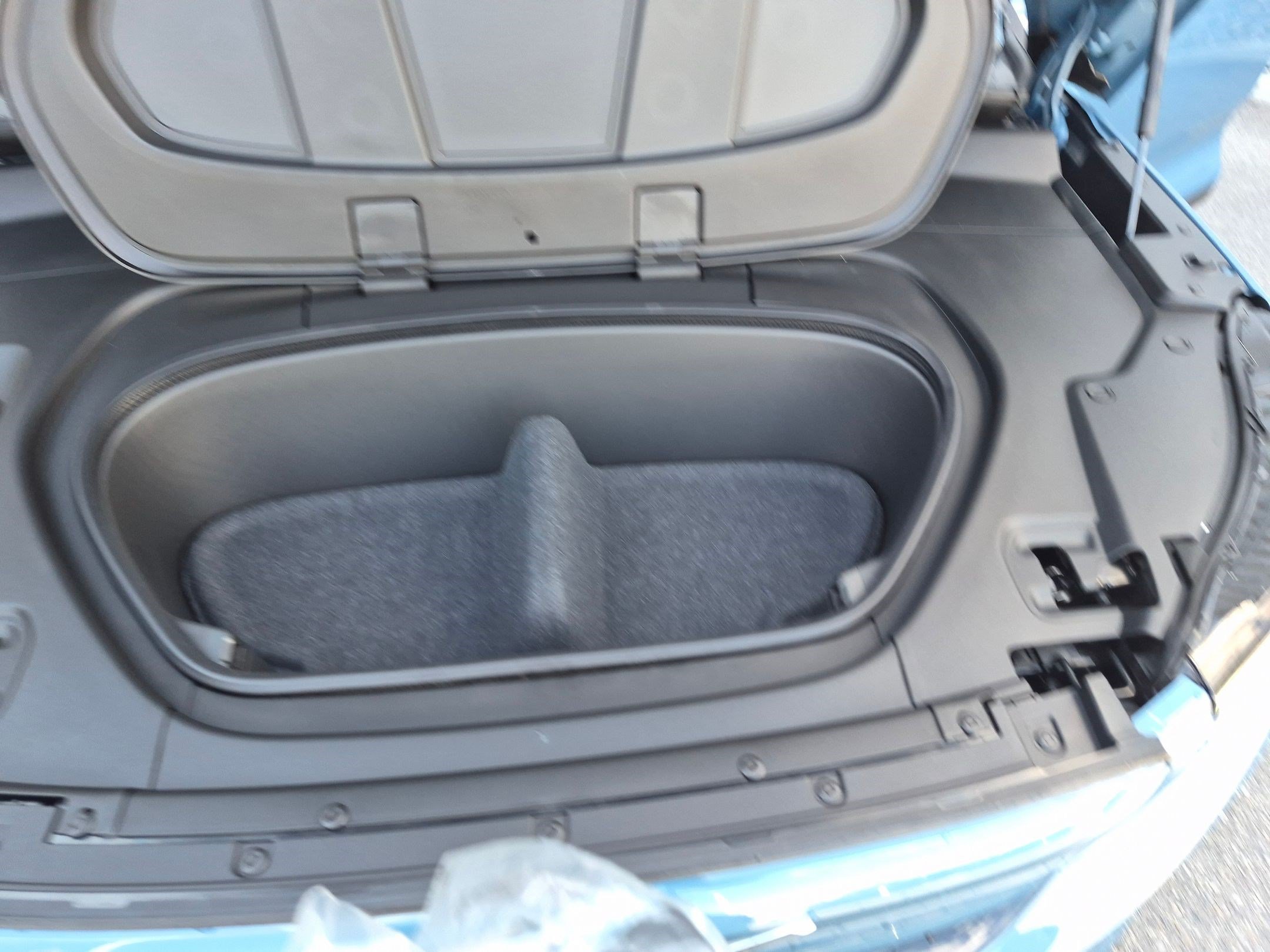 Certified Used 2023 Fjord Blue Volvo Ultimate image 30