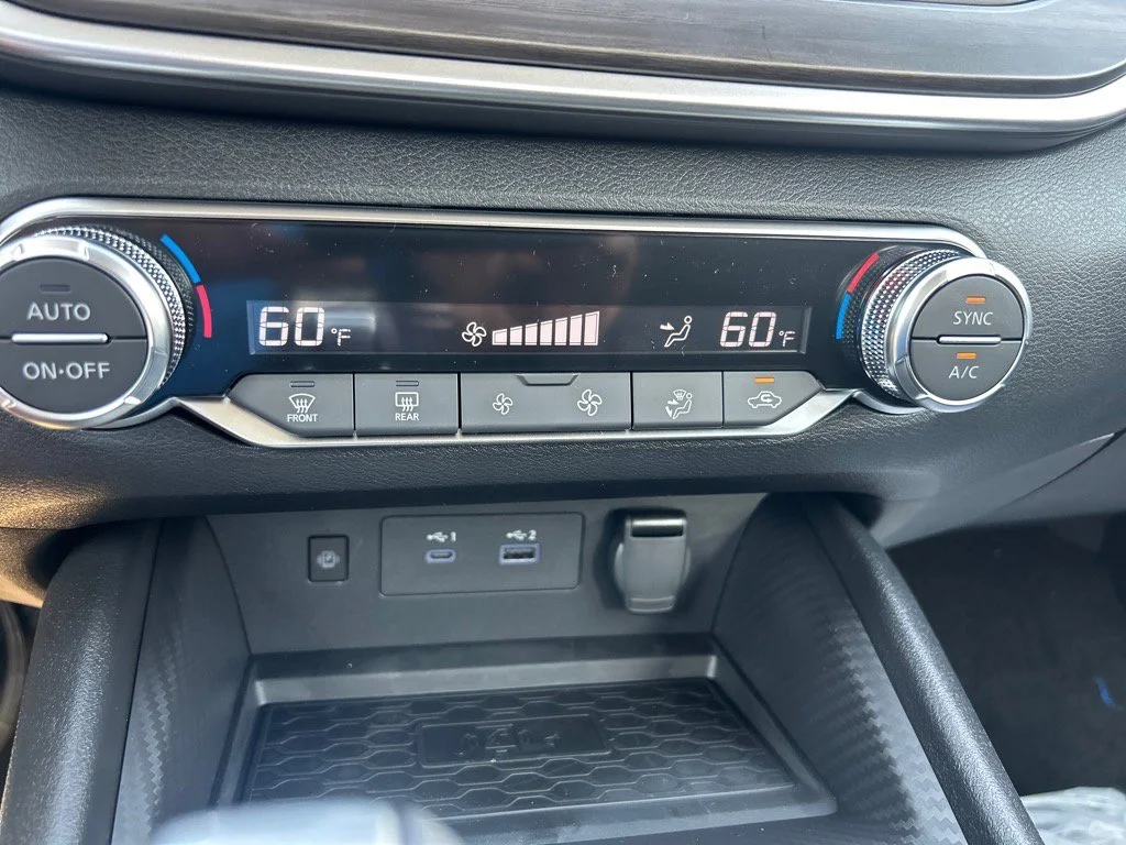 2025 Nissan Altima SV - Photo 8