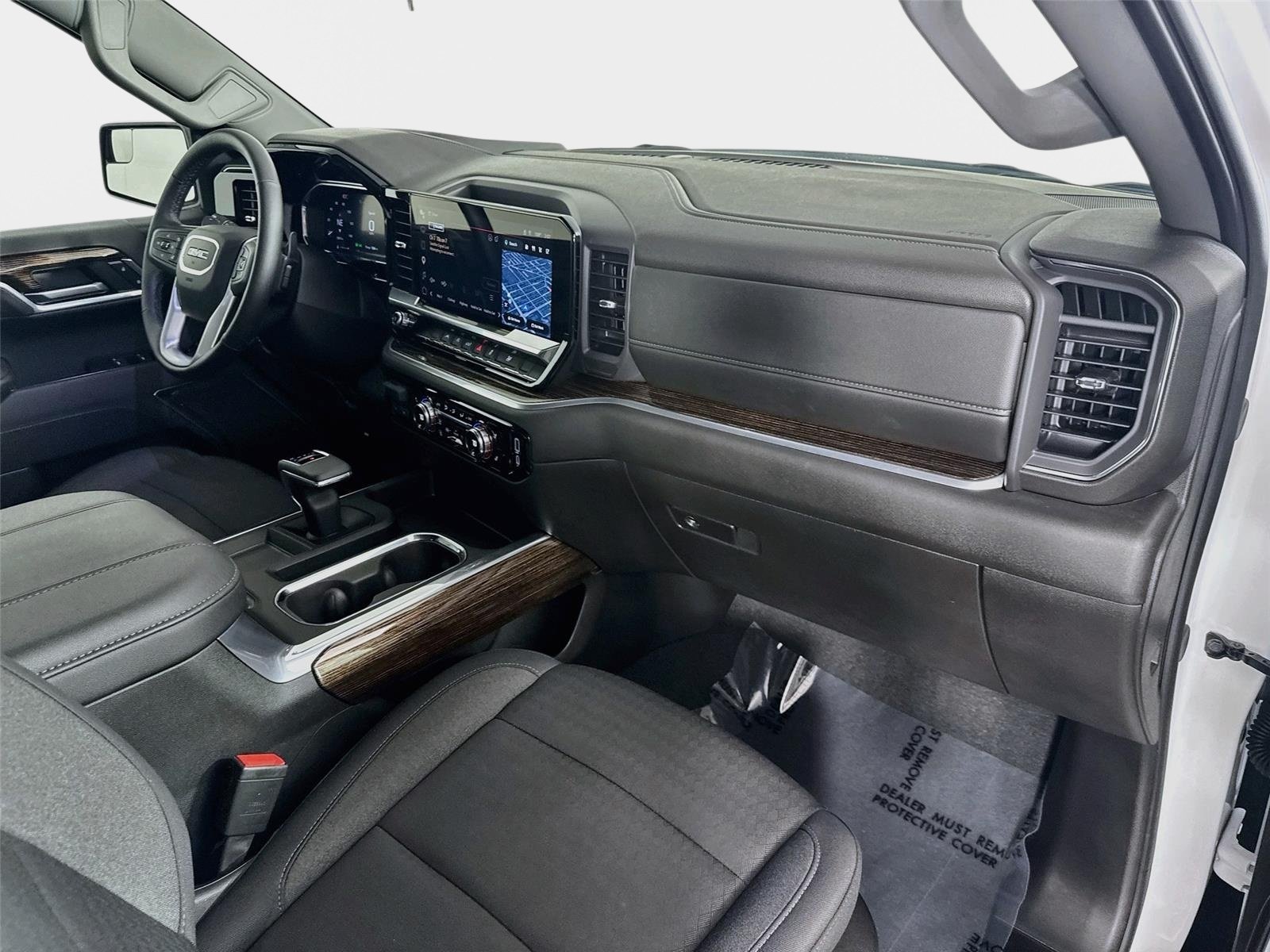Used 2026 Summit White GMC Elevation image 28