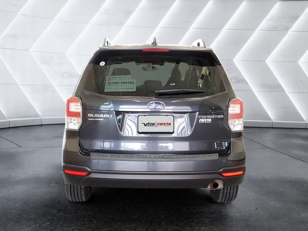 Used 2018 Gray Subaru 2.5i Premium image 5