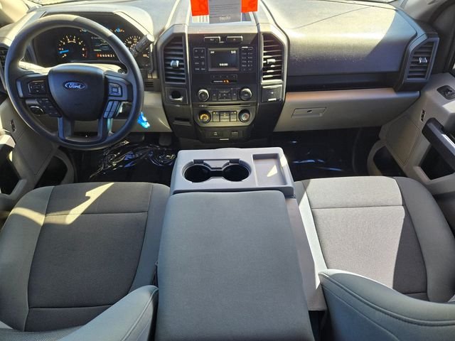 Used 2017 Blue Ford XL image 8