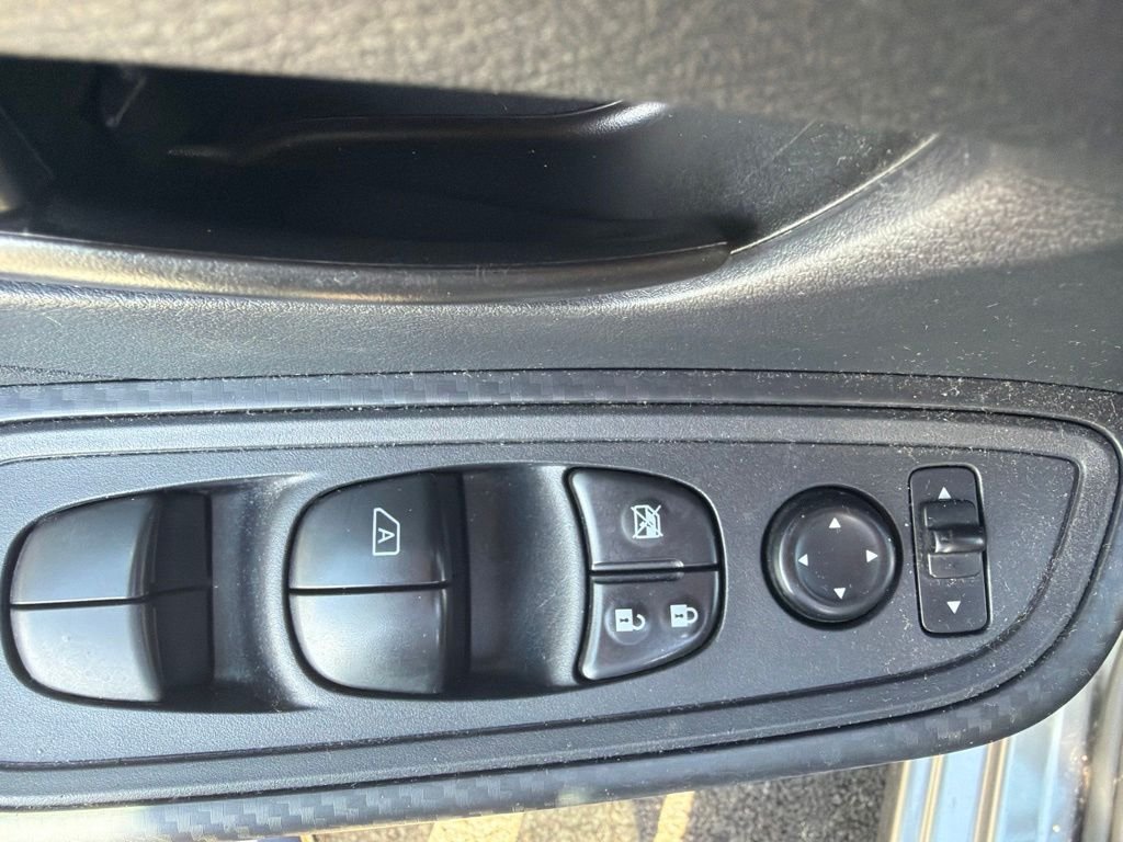 Used 2023 Gun Metallic Nissan 1.6 S image 5