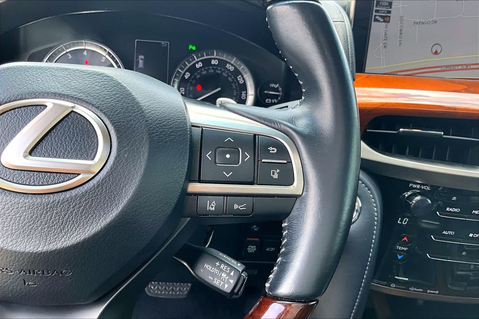 Used 2017 Starfire Pearl Lexus  image 23