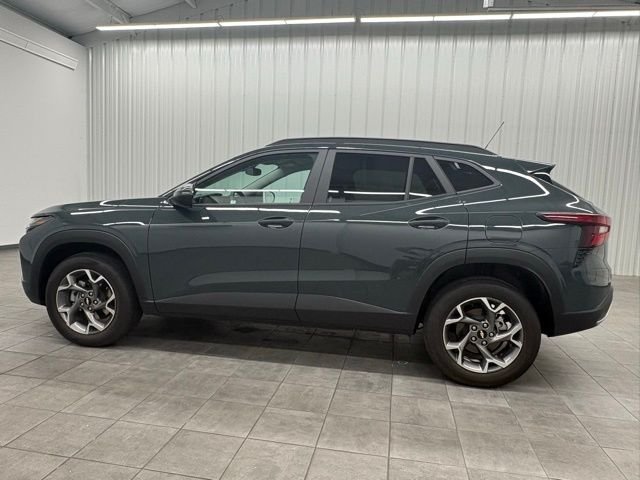 Used 2025 Gray Chevrolet LT image 6