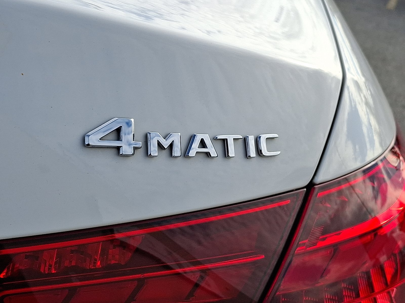 Certified Used 2023 Polar White - 149 Mercedes-Benz 4MATIC® Sedan image 31