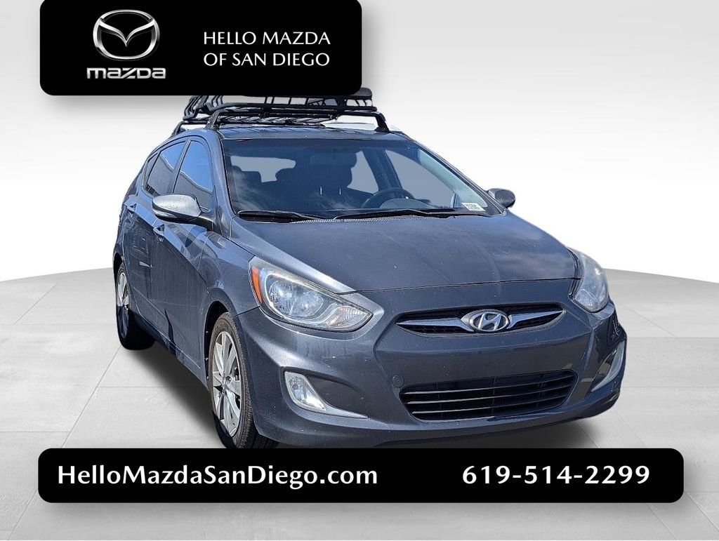 2013 Hyundai Accent SE