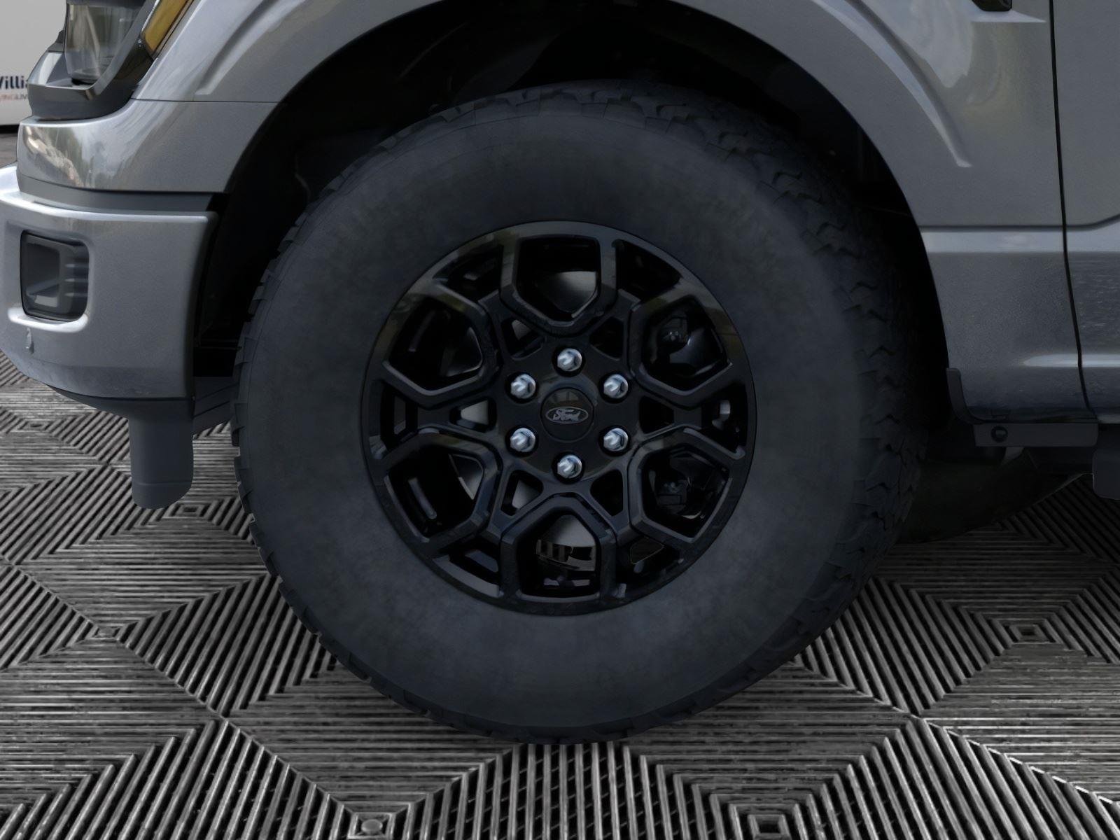 Used 2026 Carbonized Gray Metallic Ford XLT image 19