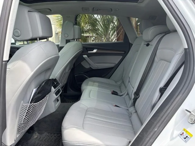 Used 2022 Ibis White Audi 45 S line Premium image 7