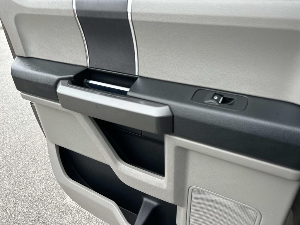 Used 2020 Stone Ford XLT image 17